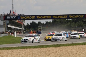 WTCC_Brno_2010_8