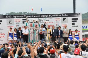 Super Formula Motegi 2013 Podium 2