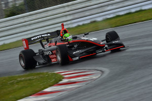 Super Formula Autopolis 2013 Joao Paulo de Oliveira