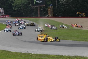 Unfall nach Kurve 4 (c) Joe Skibinski/IndyCar Media