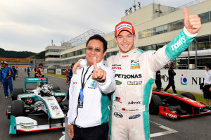 Super Formula Autopolis 2014 Andre Lotterer Nobuhide Tachi