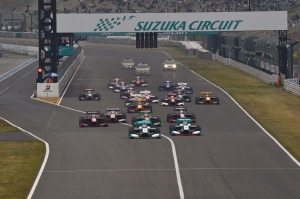 Super Formula Suzuka 2014 Start