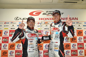 Super GT Motegi 2014 Goodsmile Racing & TeamUkyo GT300 Champions Tatsuya Kataoka Nobuteru Taniguchi