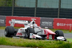Super Formula Suzuka 2015 Narain Karthikeyan