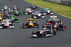Super Formula Okayama 2015 Start 2