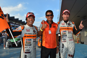 Super GT Fuji 2015 Shinichi Takagi Aguri Suzuki Takashi Kobayashi