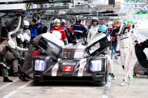 Porsche 919 Hybrid, Porsche Team: Romain Dumas, Neel Jani, Marc Lieb