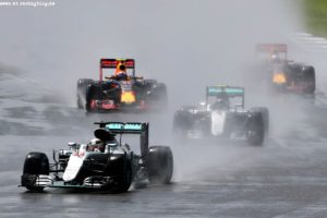F1_Race_Silverstone_2016_18
