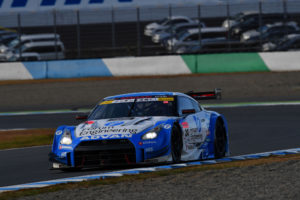 super-gt-motegi-2016-forum-engineering-gt-r