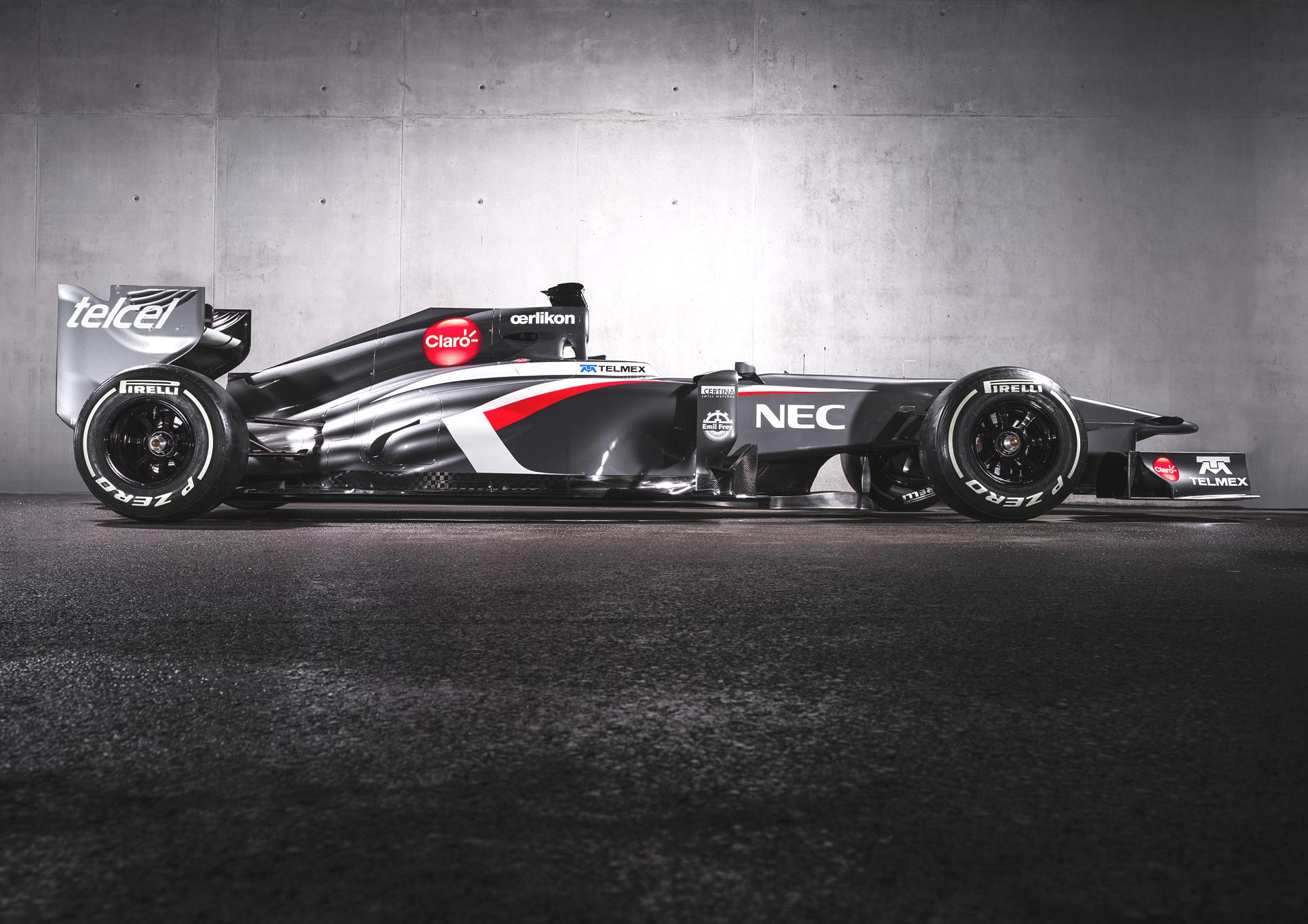 Sauber_C32_Side_01