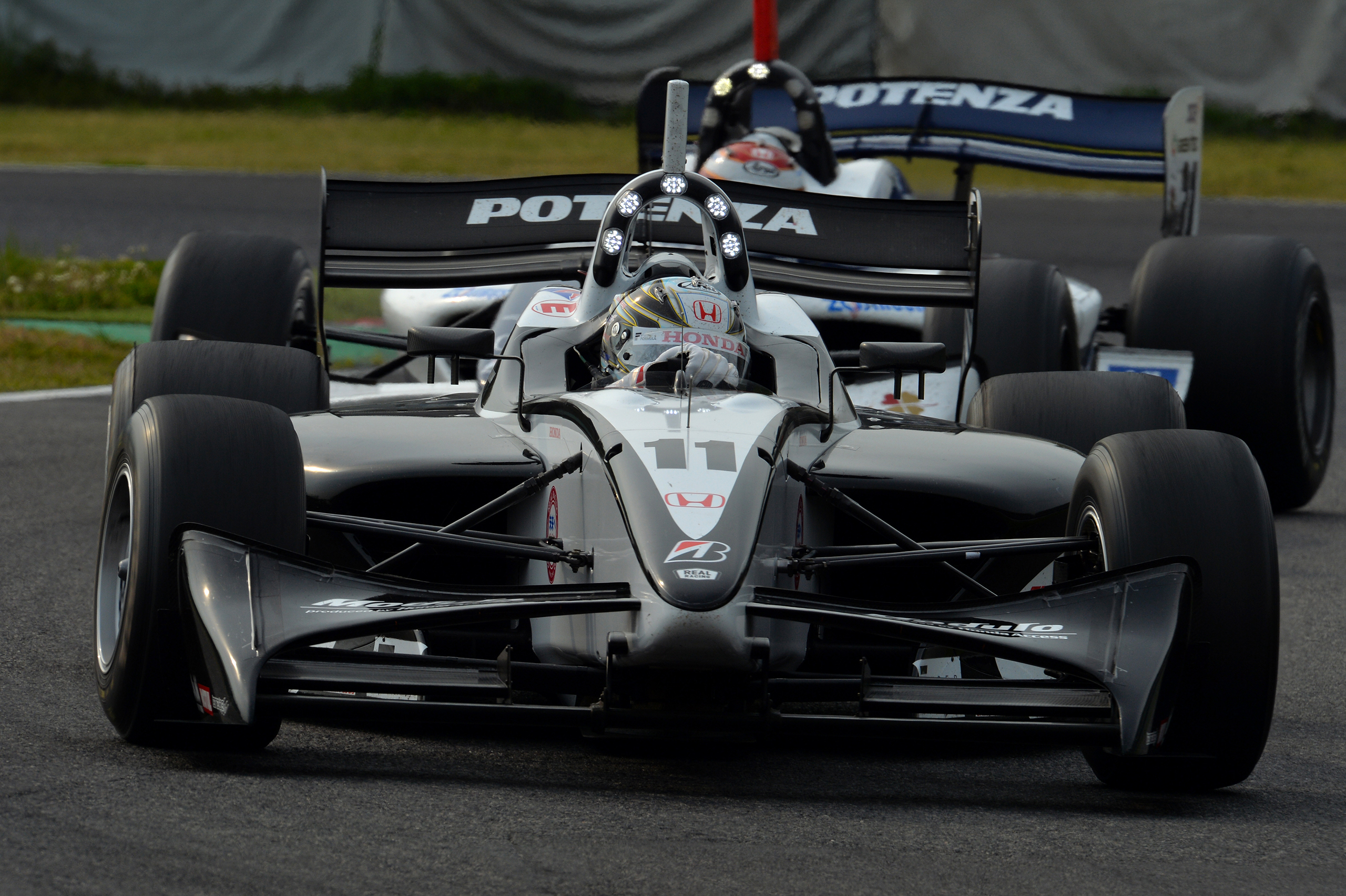 Super Formula Suzuka 2013 Yuhki Nakayama