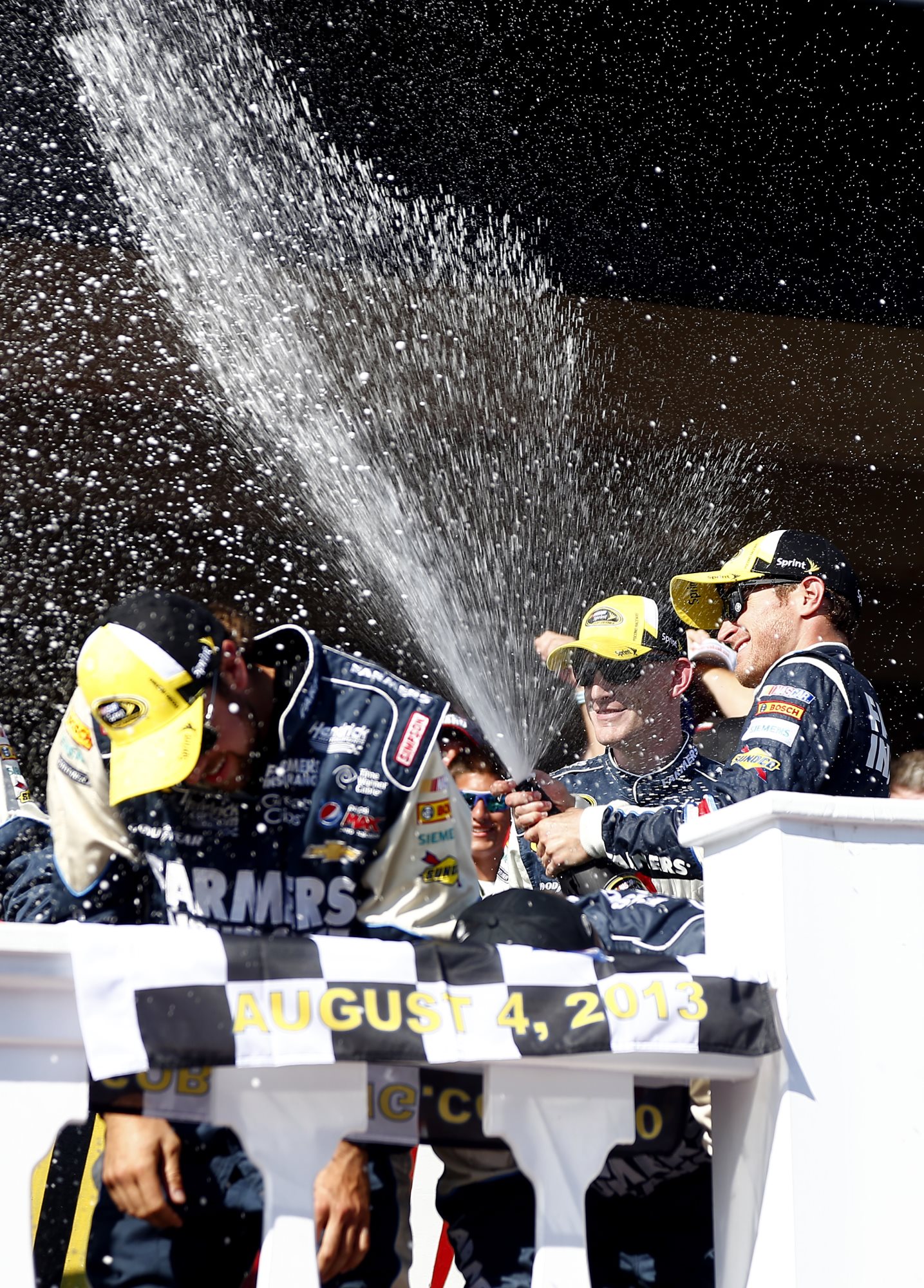 Kasey-Kahne-spray-NASCAR-Sprint-Cup-Series-Pocono-GoBowling400