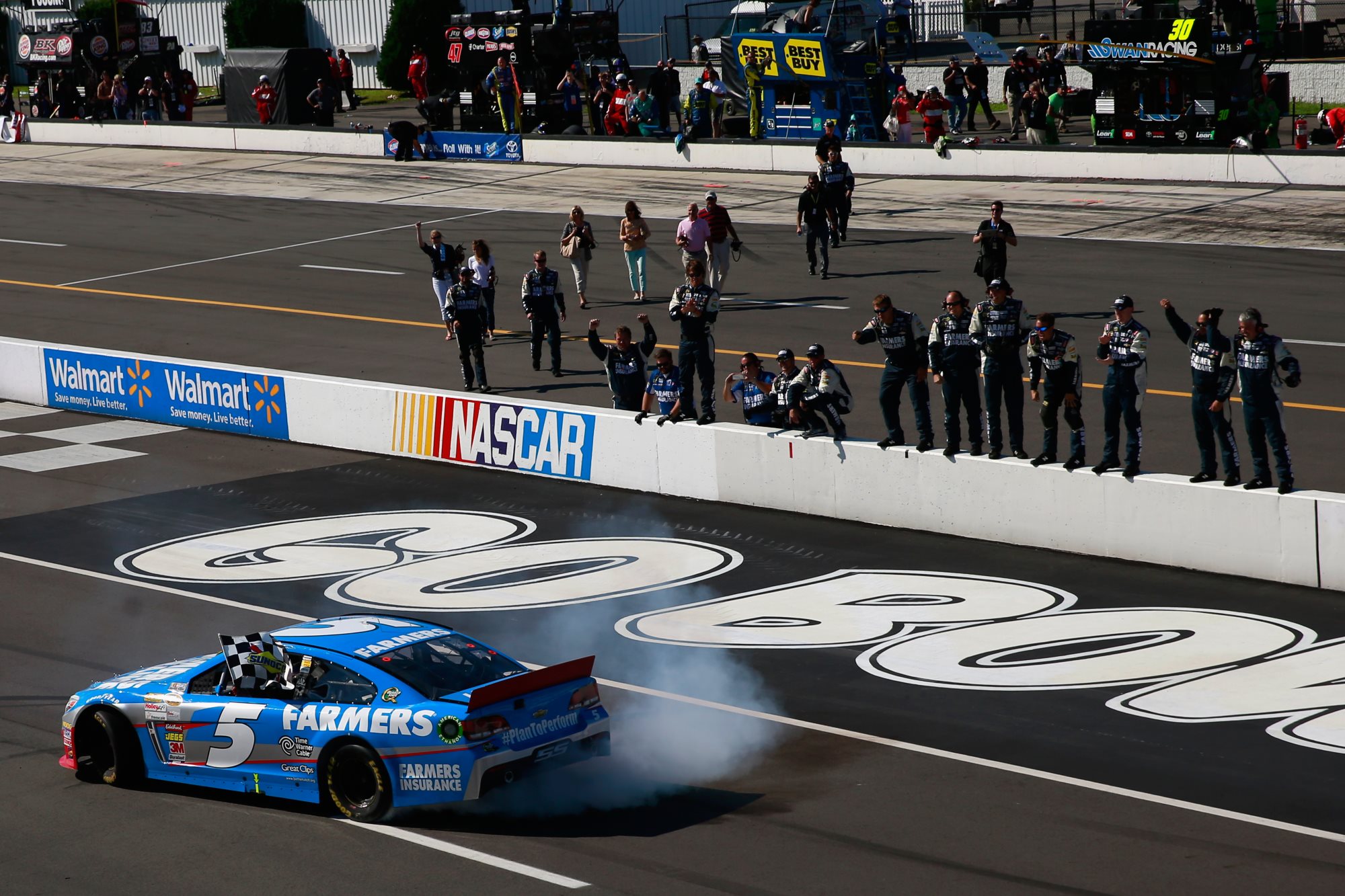 Kasey-Kahne-team-NASCAR-Sprint-Cup-Series-Pocono-GoBowling400