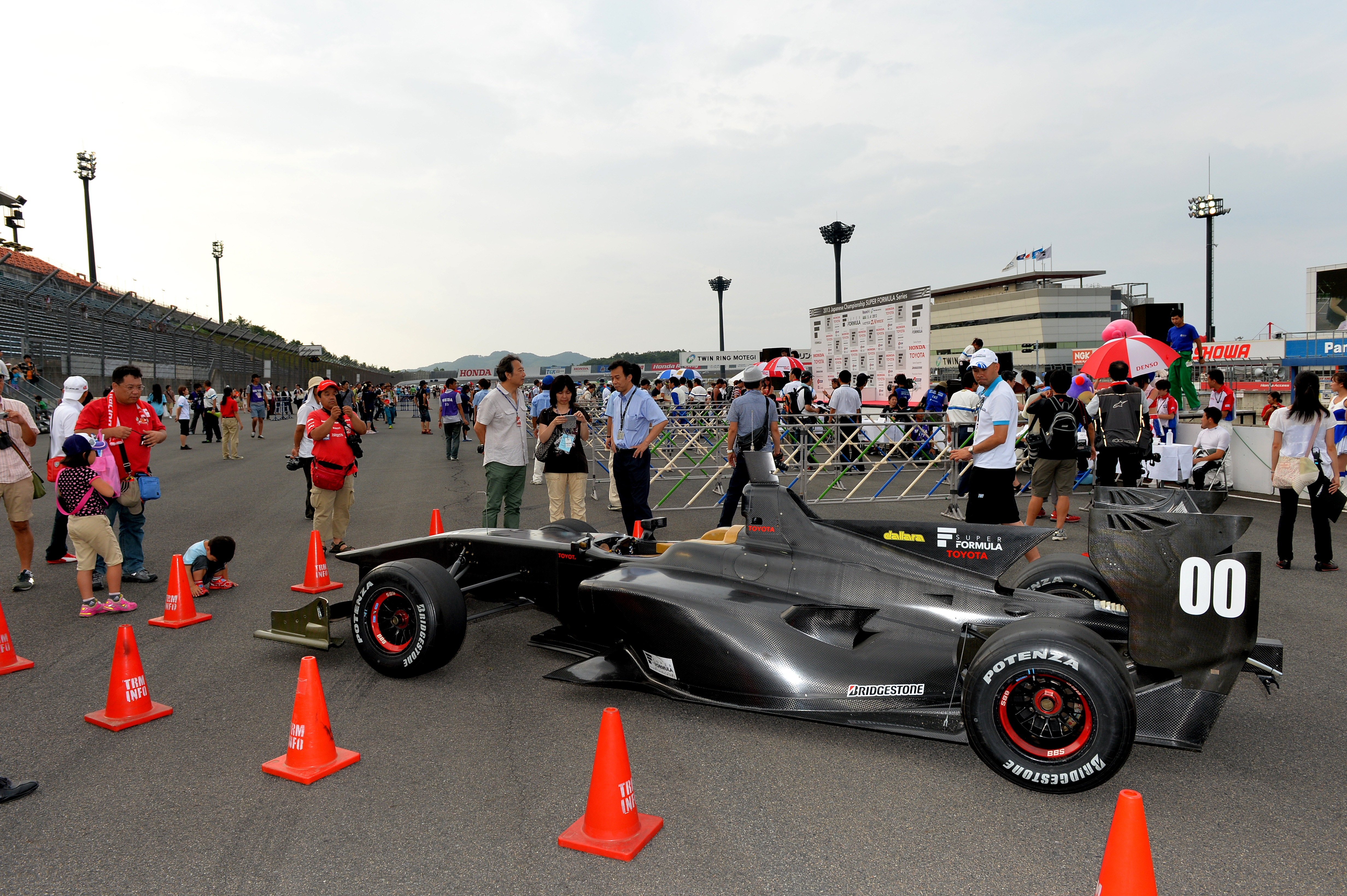 Super Formula Motegi 2013 SF14 Dallara 2