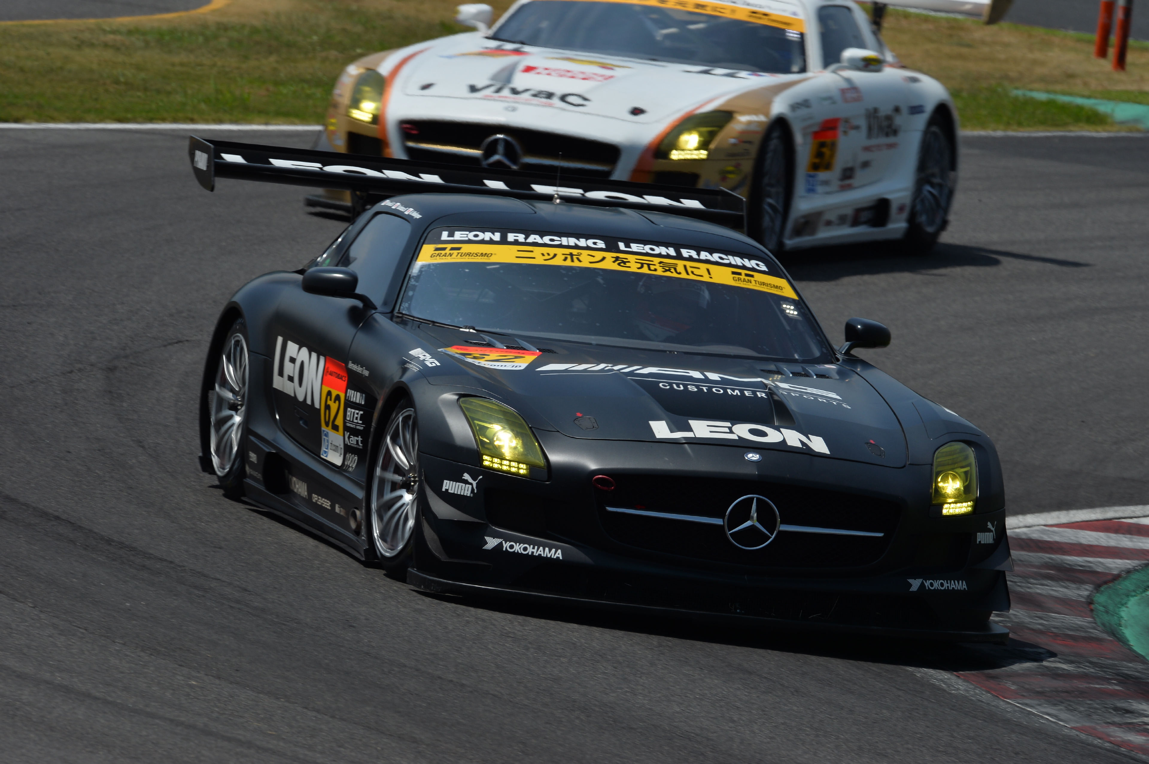 Super GT Suzuka 2013 Leon SLS