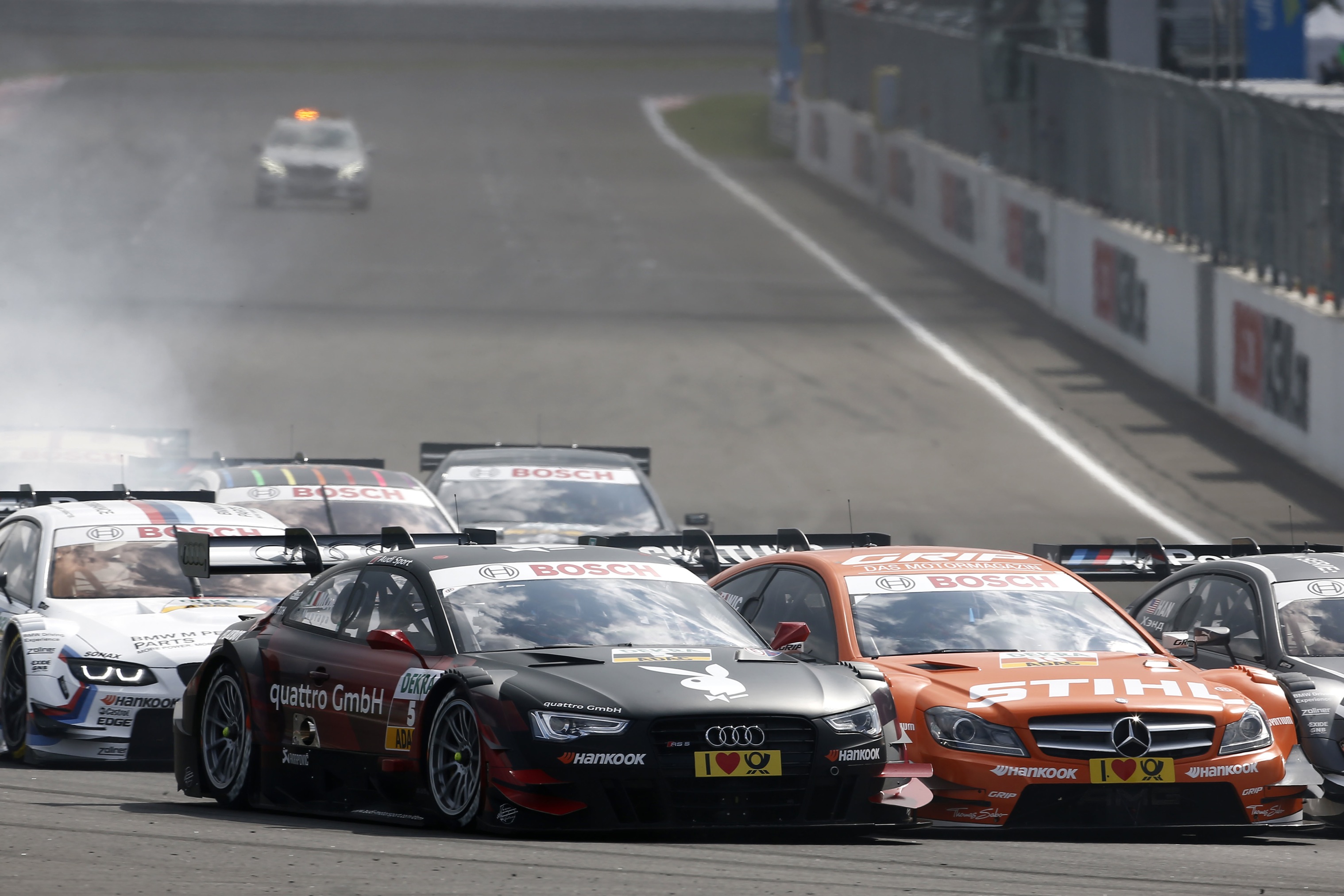 Motorsports / DTM 6. race Moskau