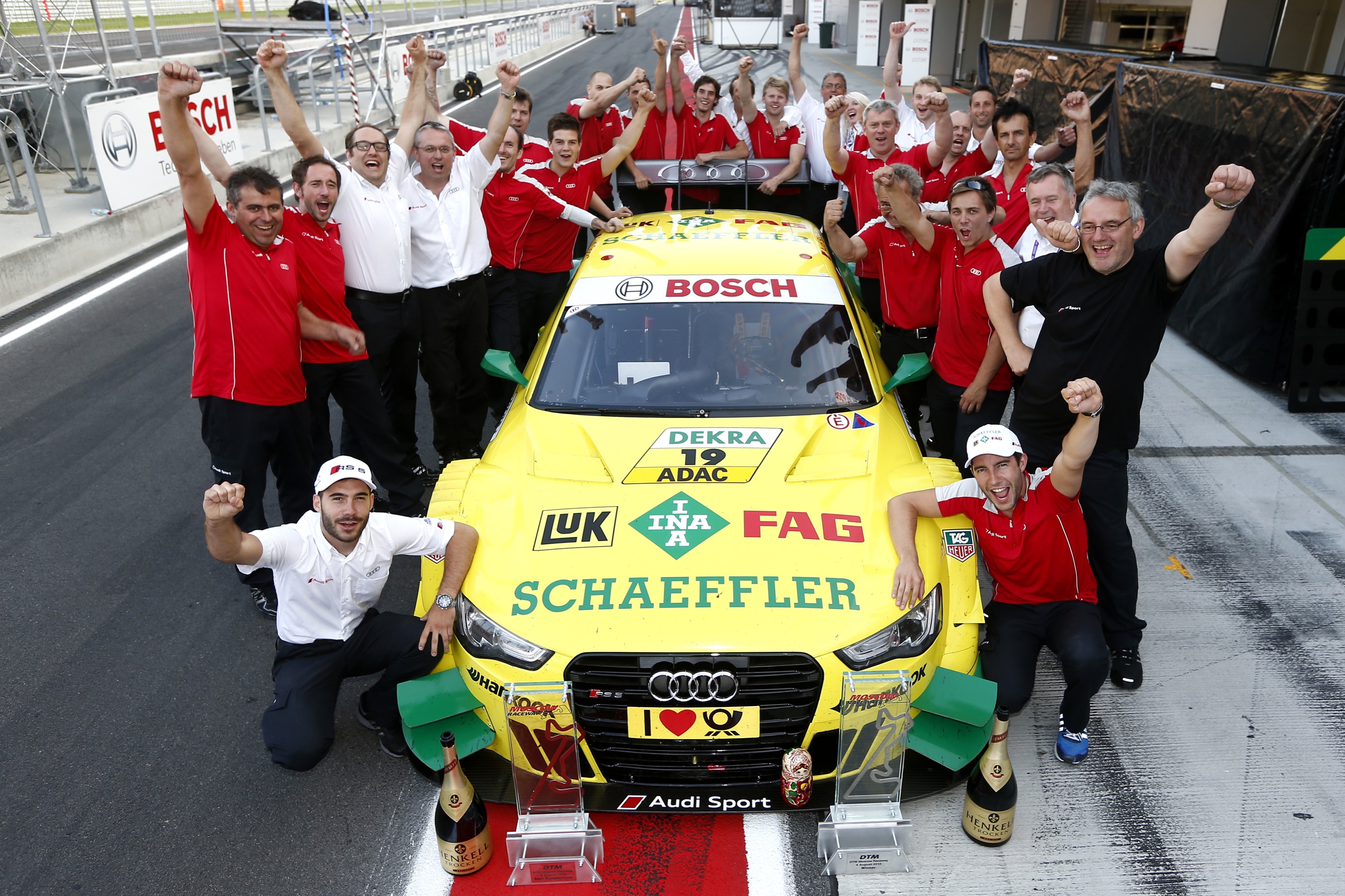 Motorsports / DTM 6. race Moskau