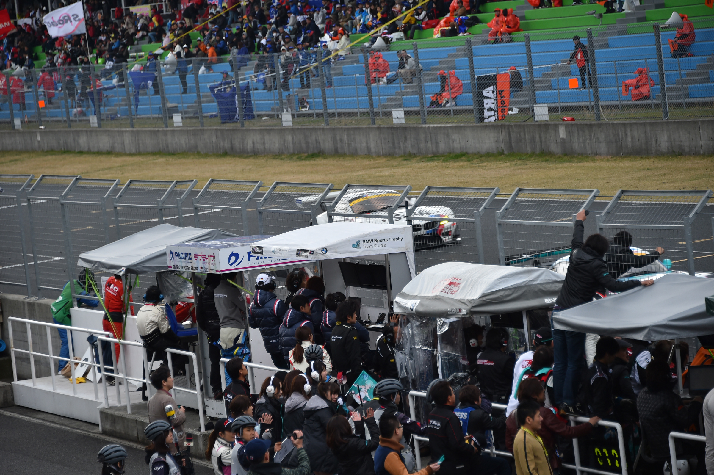 Super GT Okayama 2014 Studie BMW Z4 GT300 Finish