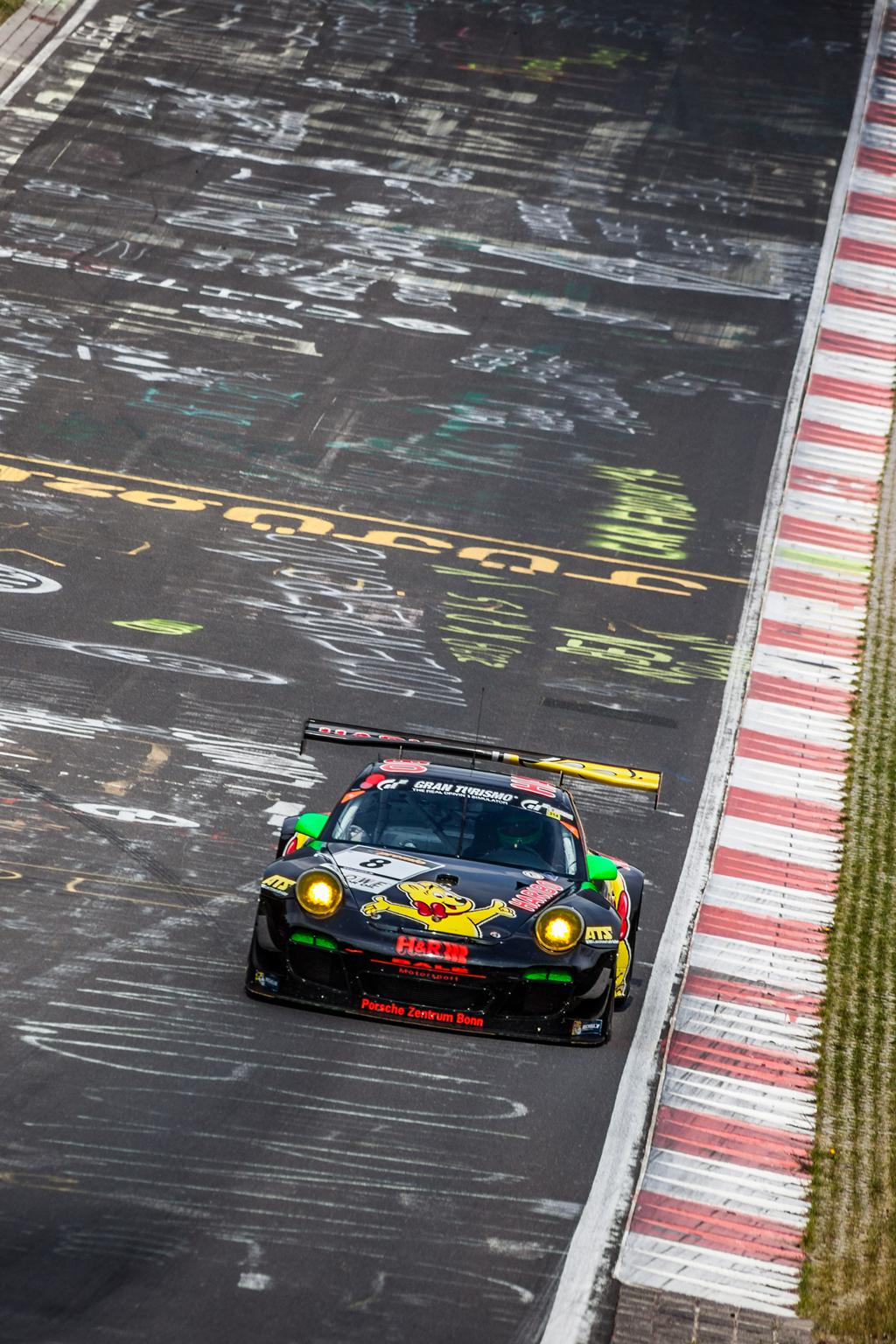 ChristianSchickFotografie_Nordschleife_VLN_2014_04_26_Haribo Racing Team_Porsche 911 GT3 R