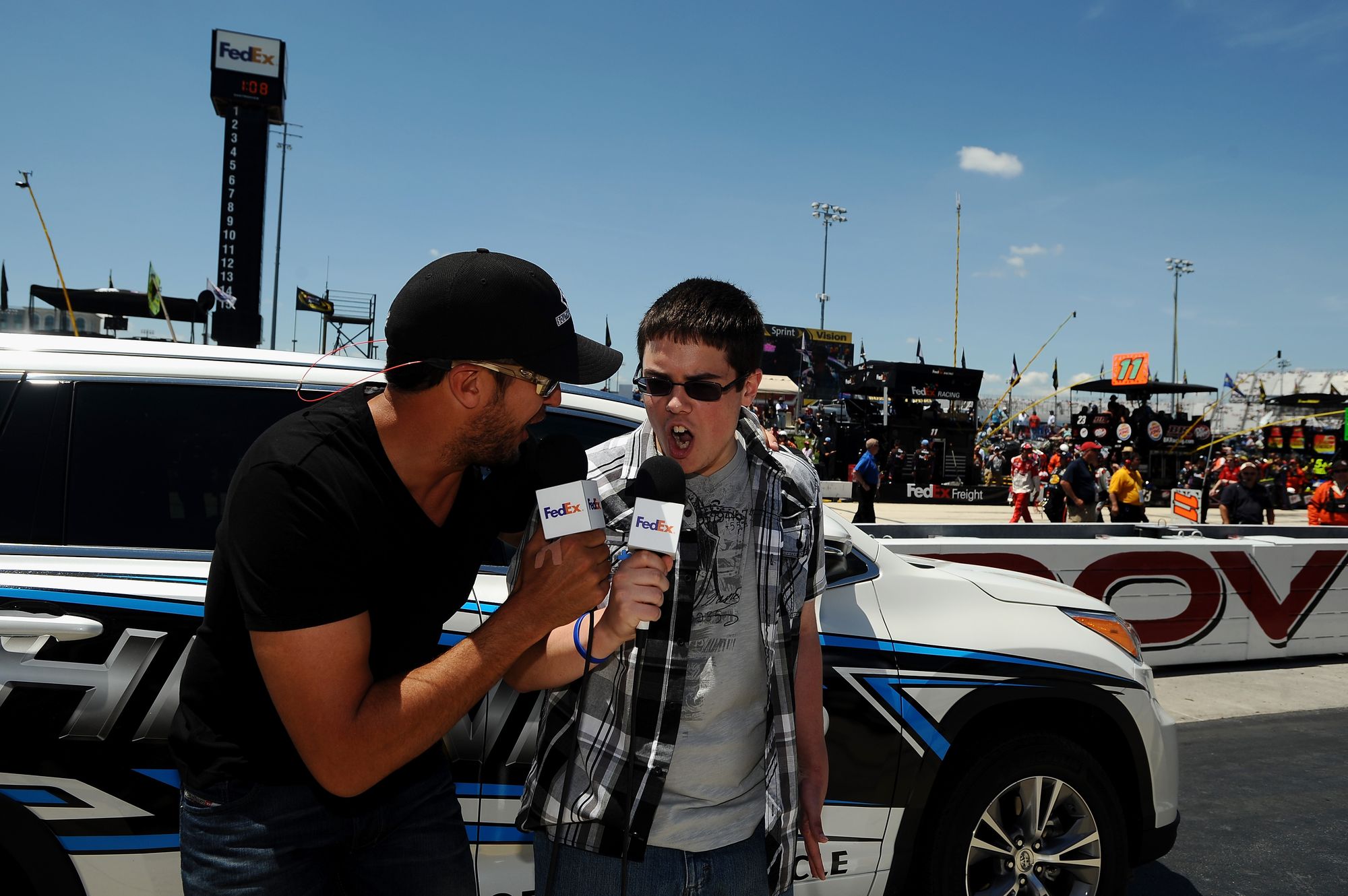FedEx 400 Benefiting Autism Speaks