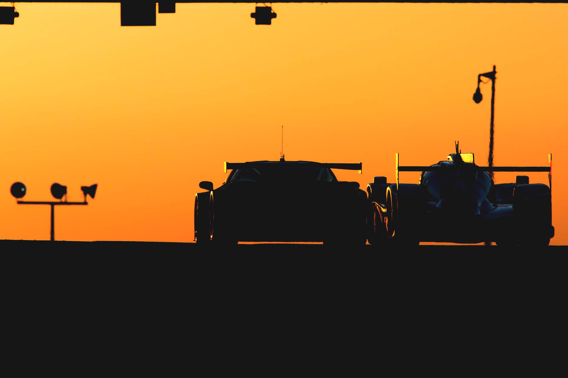 2014-24-Heures-du-Mans-24-gt3-8417