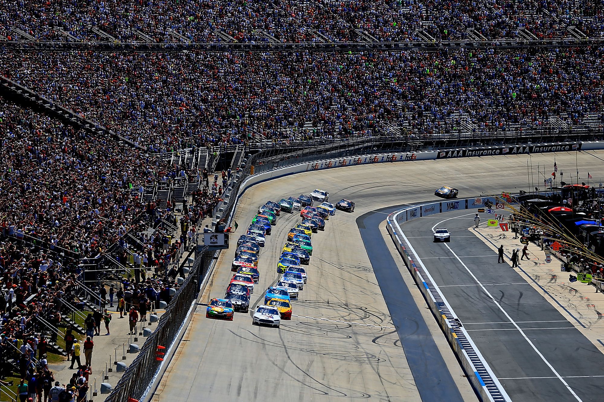 FedEx 400 Benefiting Autism Speaks