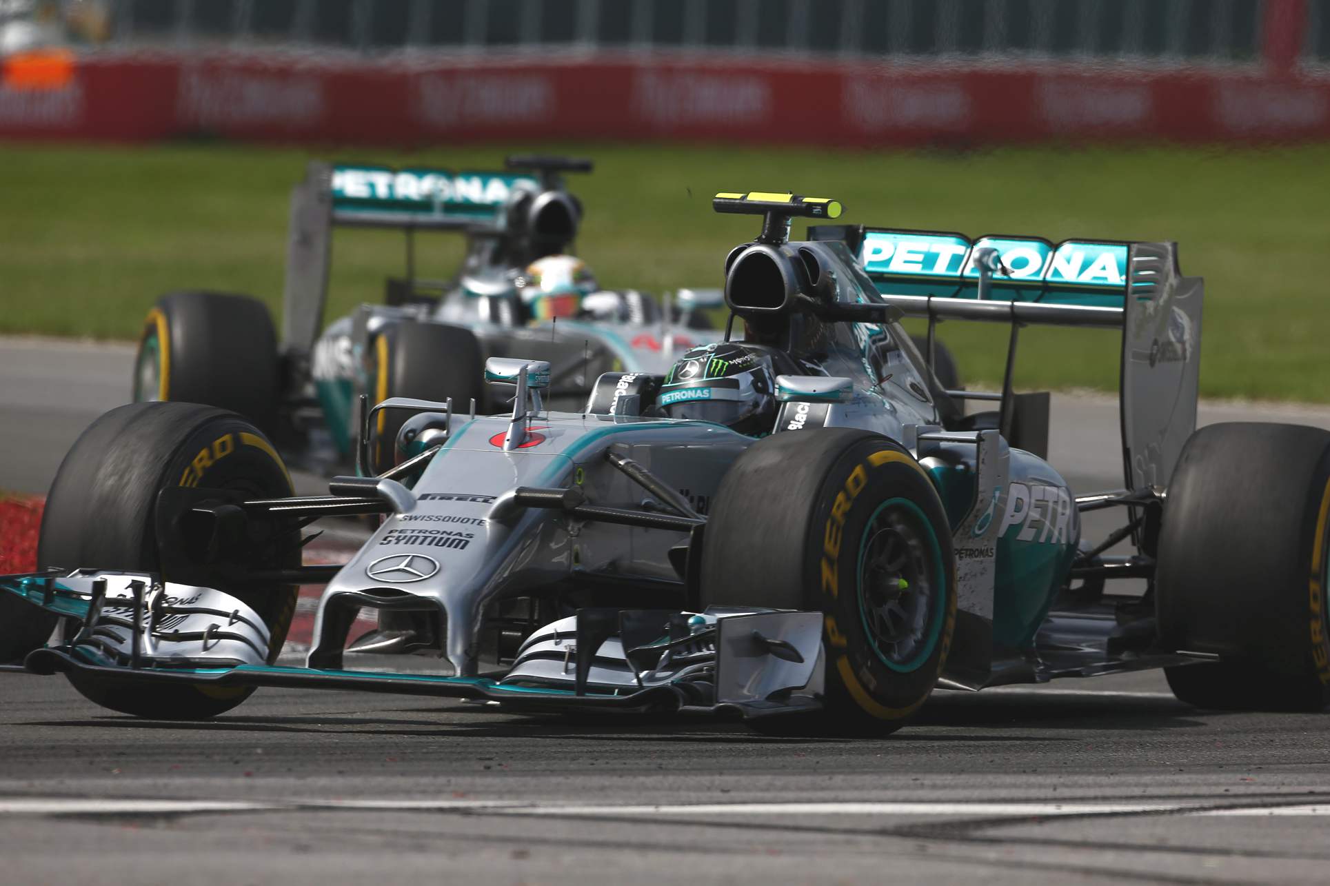 F12014Canada_HZ9087