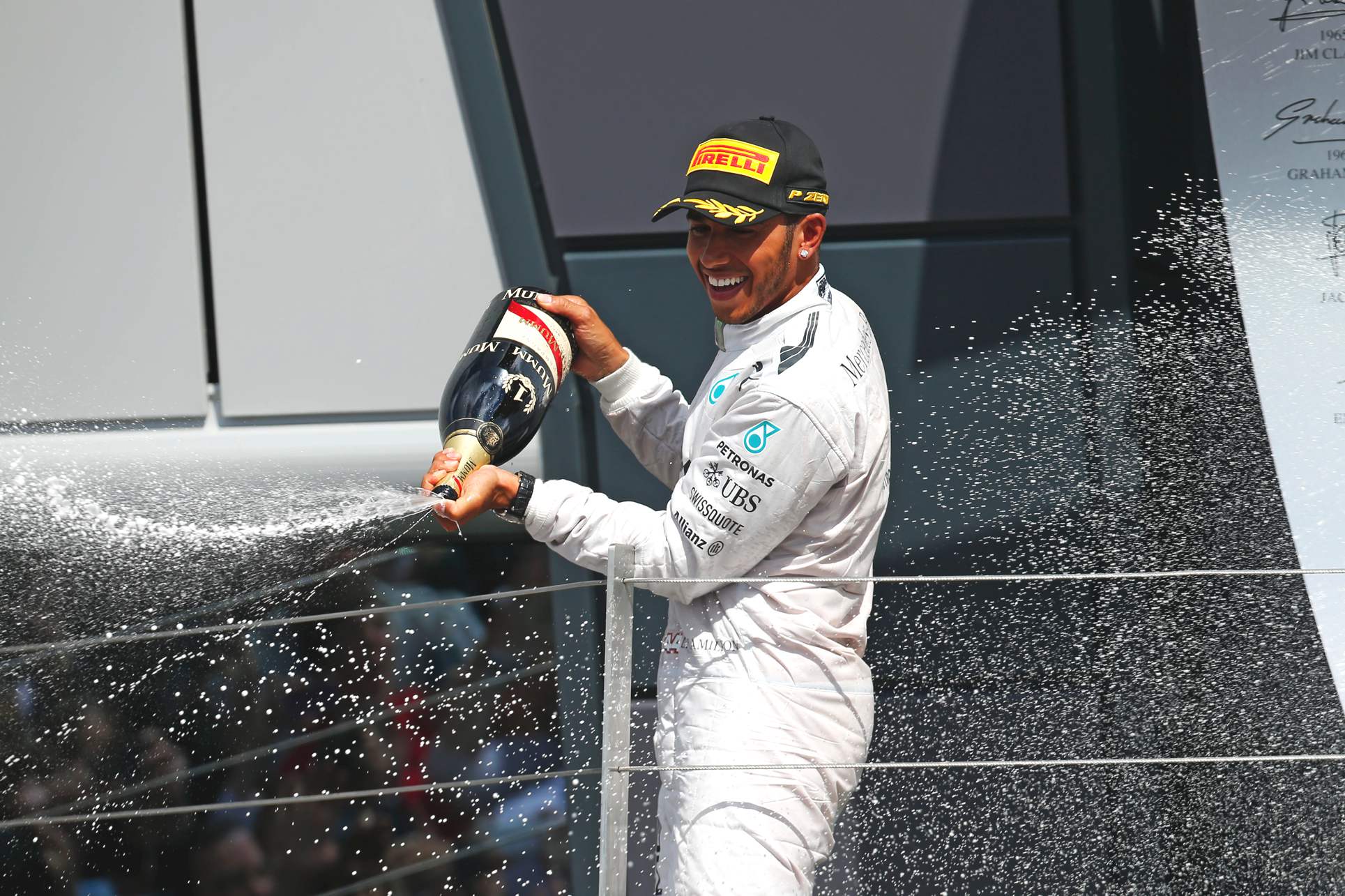 F12014SIL_HZ09318