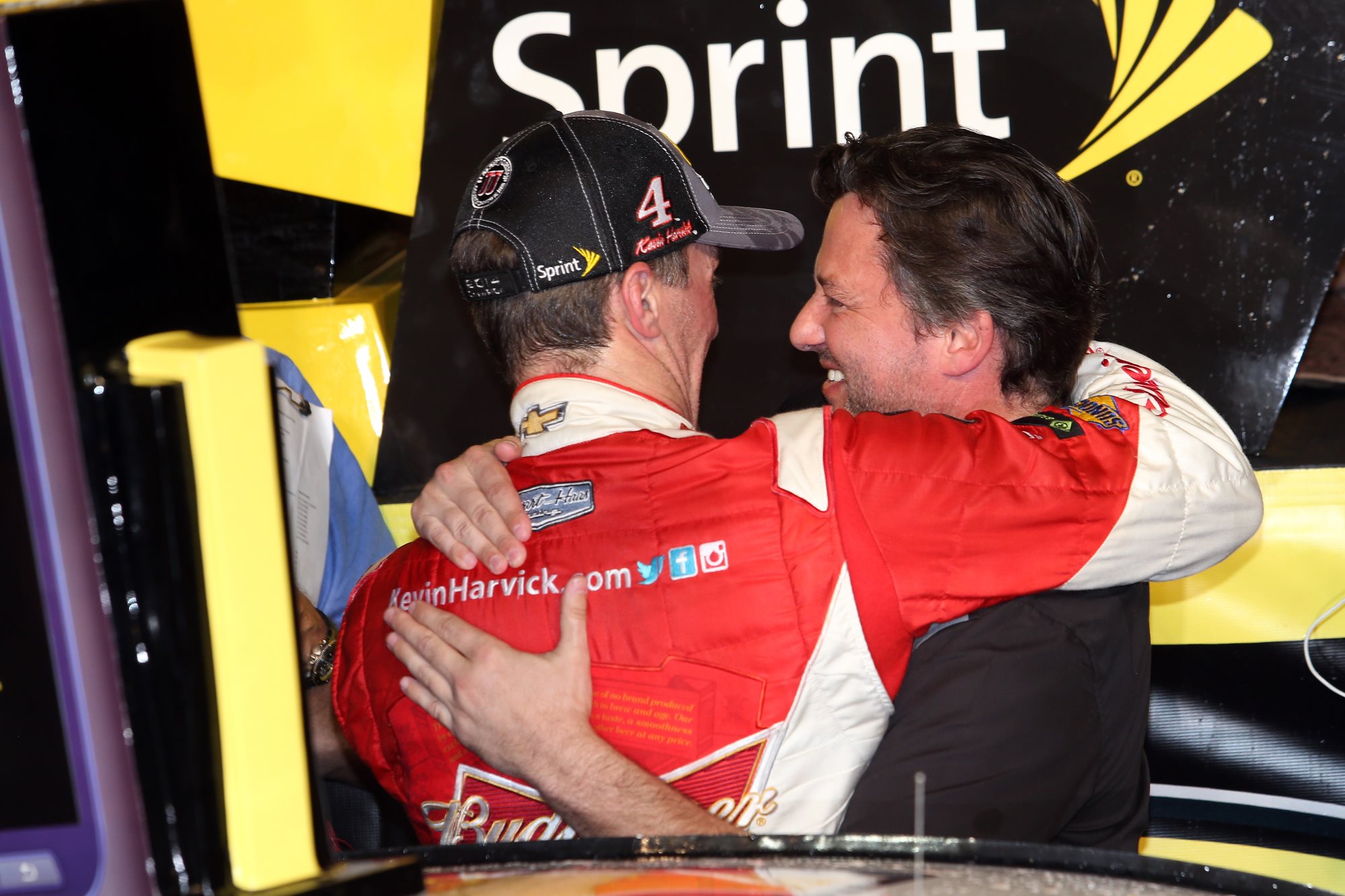 NSCS_111614_HarvickStewart