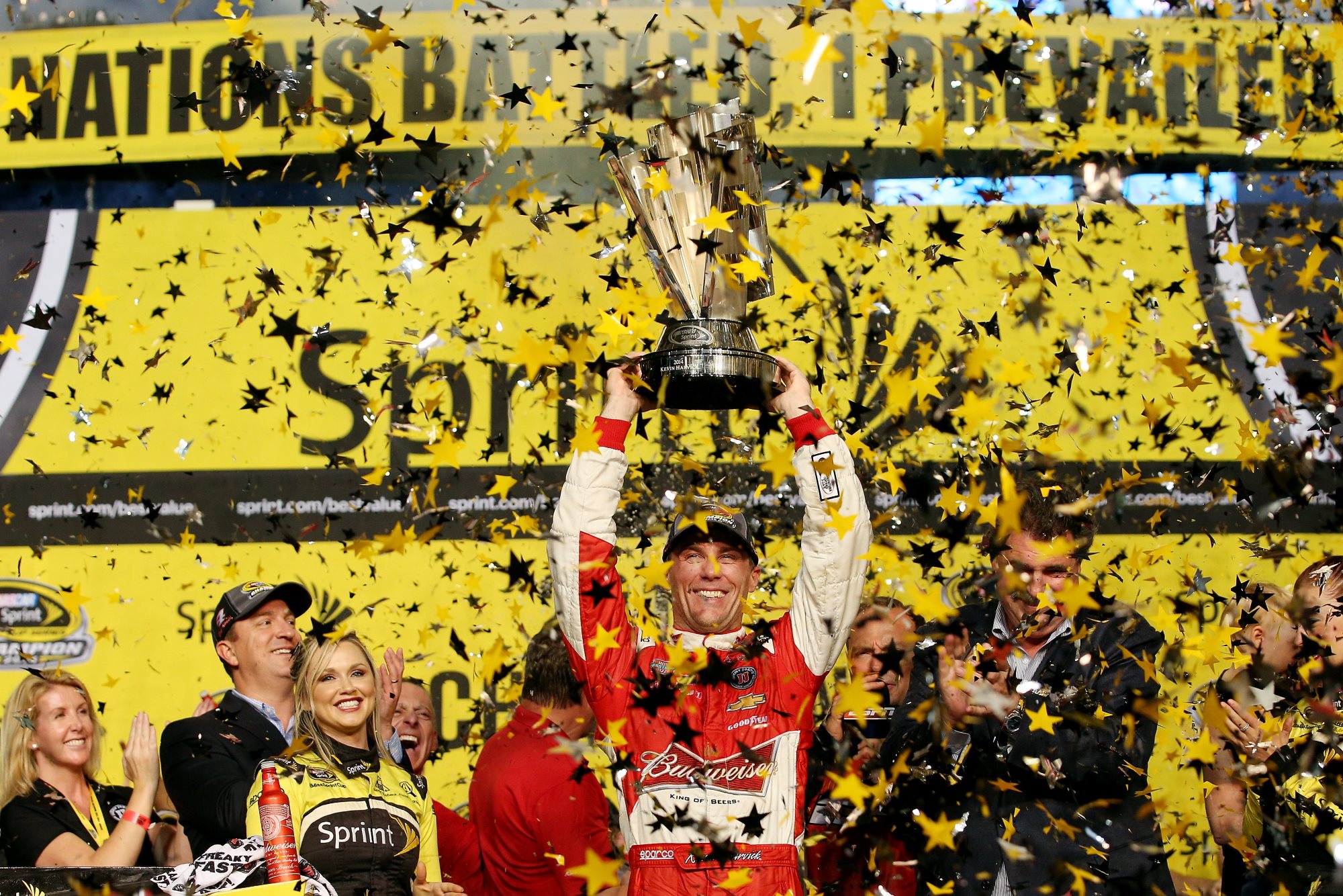 NSCS_Harvick_Trophy_111614