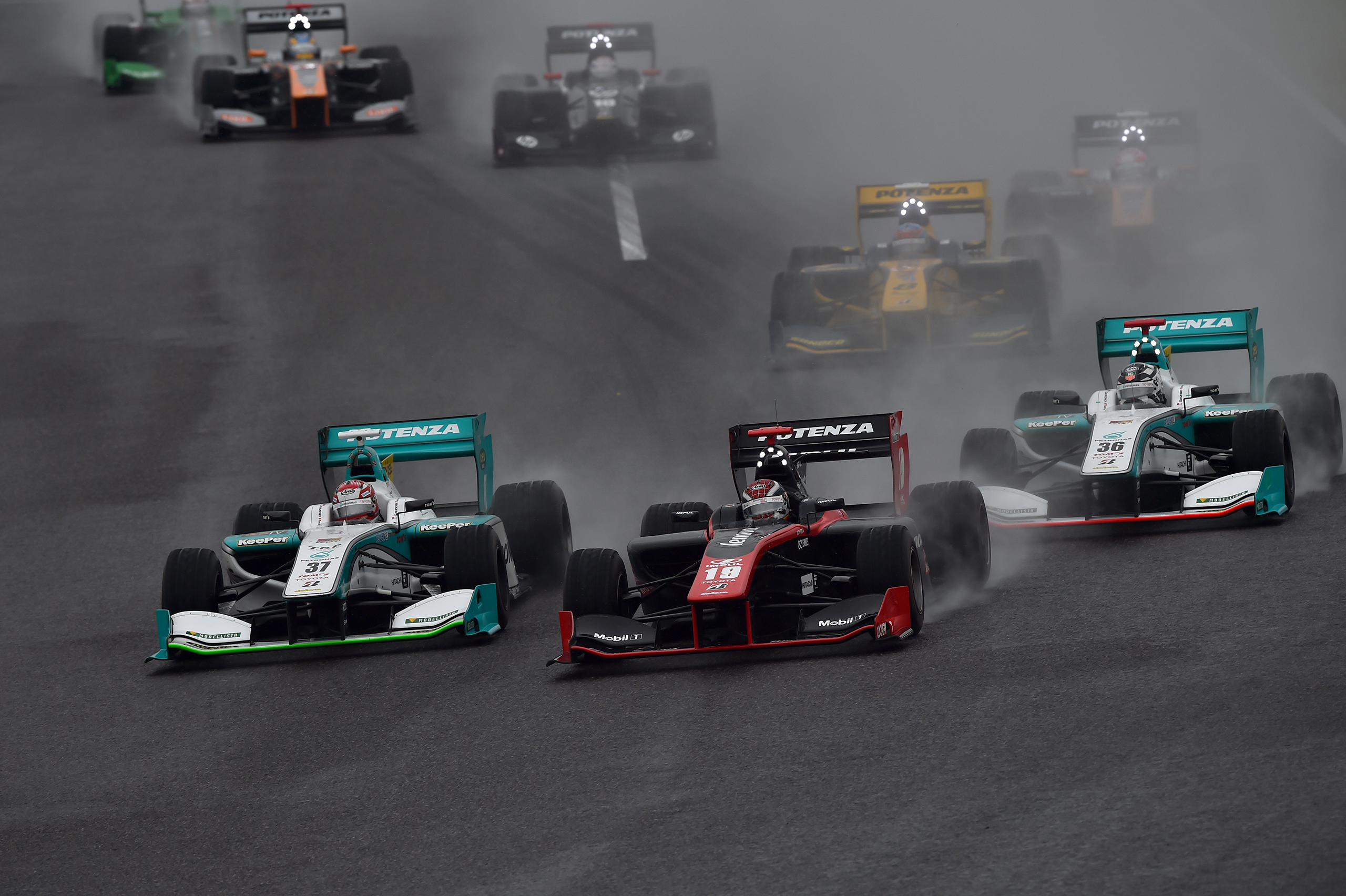 Super Formula Suzuka 2014 Race 1 Start 2