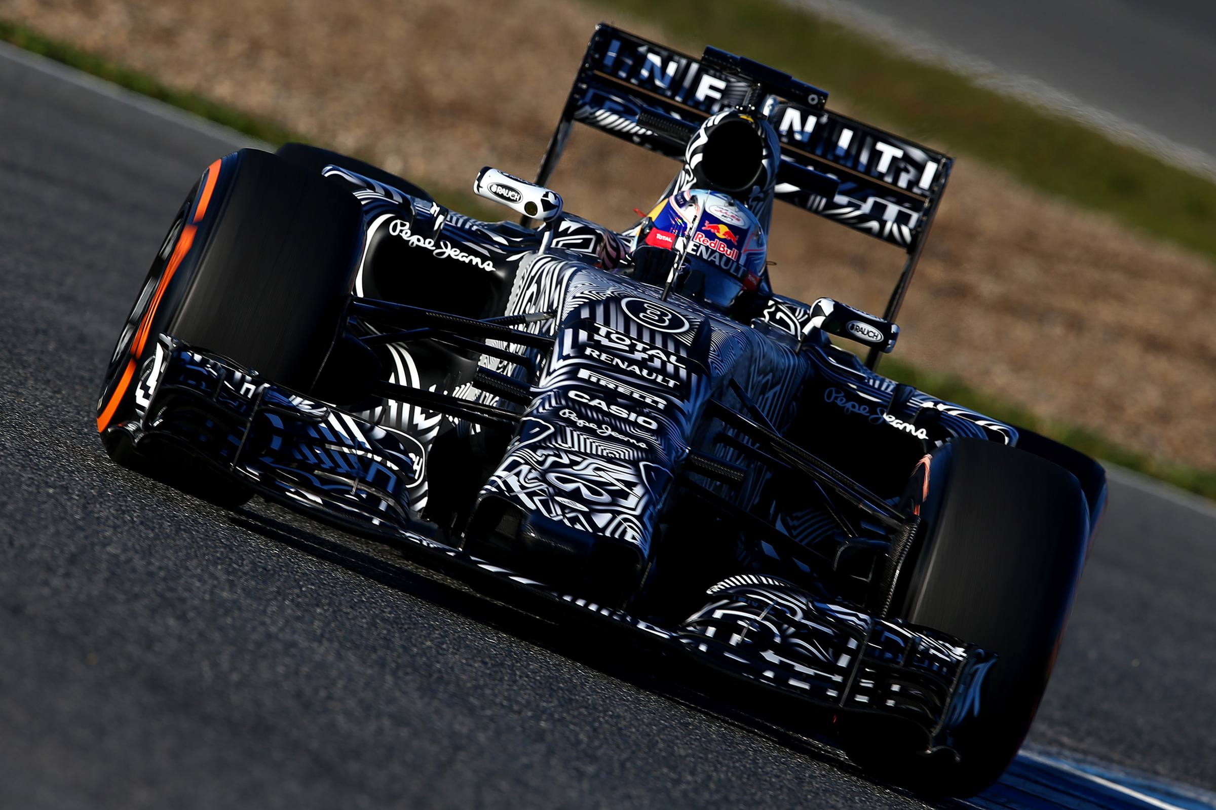 F1_Tests_Jerez1_2015_15