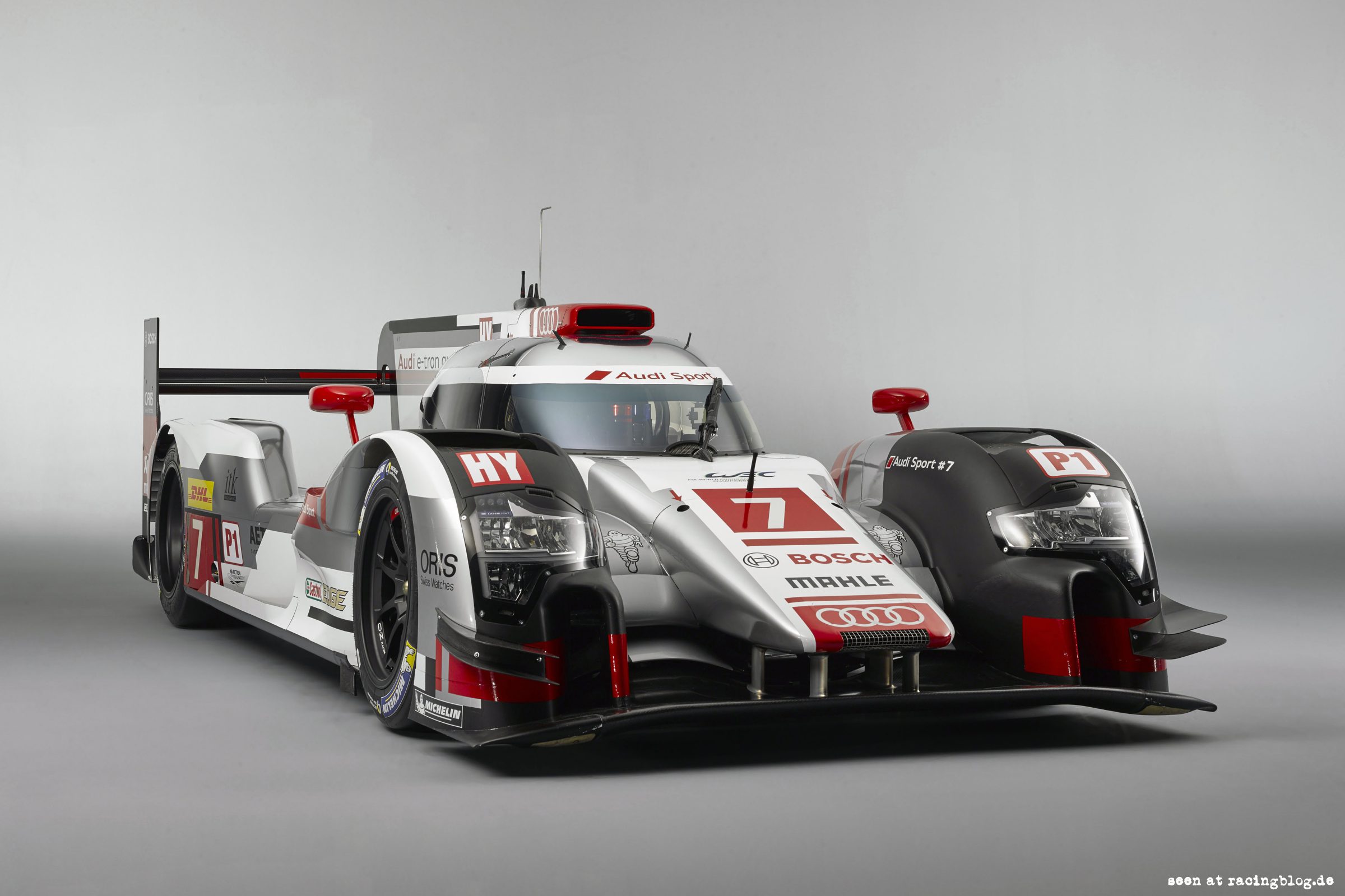 R18 e-tron quattro Audi R18 e-tron 2015