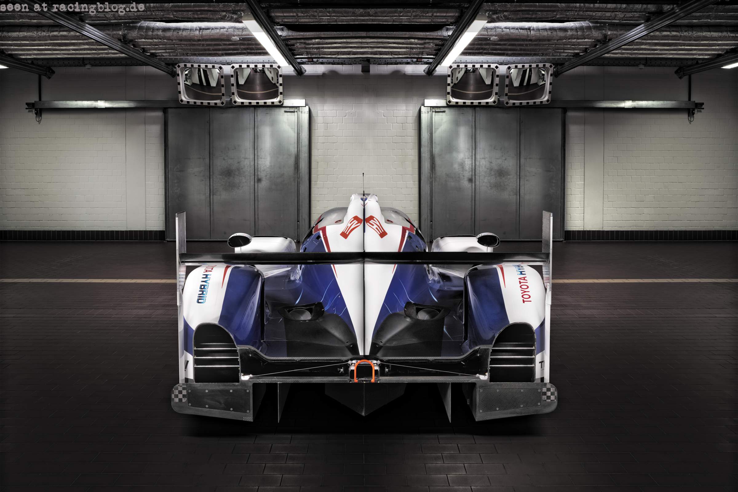 Toyota_TS040_LMP1_201522 Toyota TS040 2015