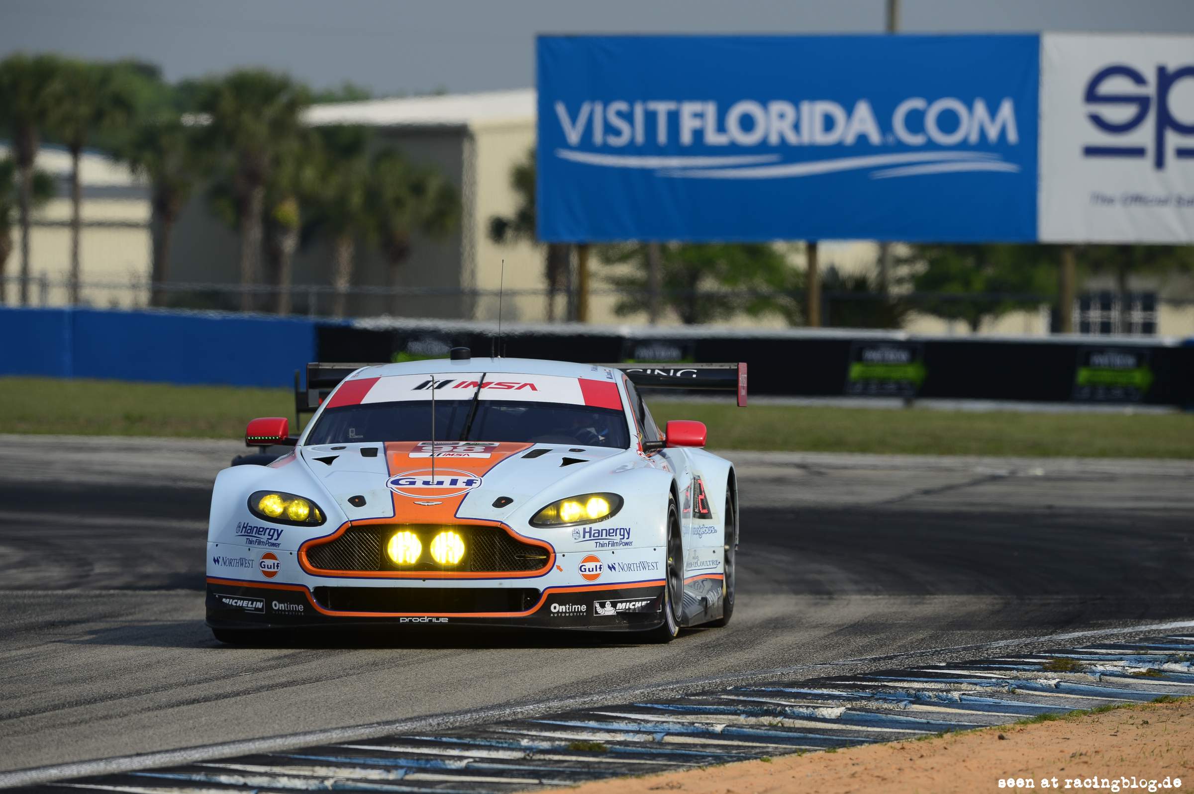 2015 TUDOR United Sportscar Championship Sebring 12 Hours Aston Martin Vantage GTLM