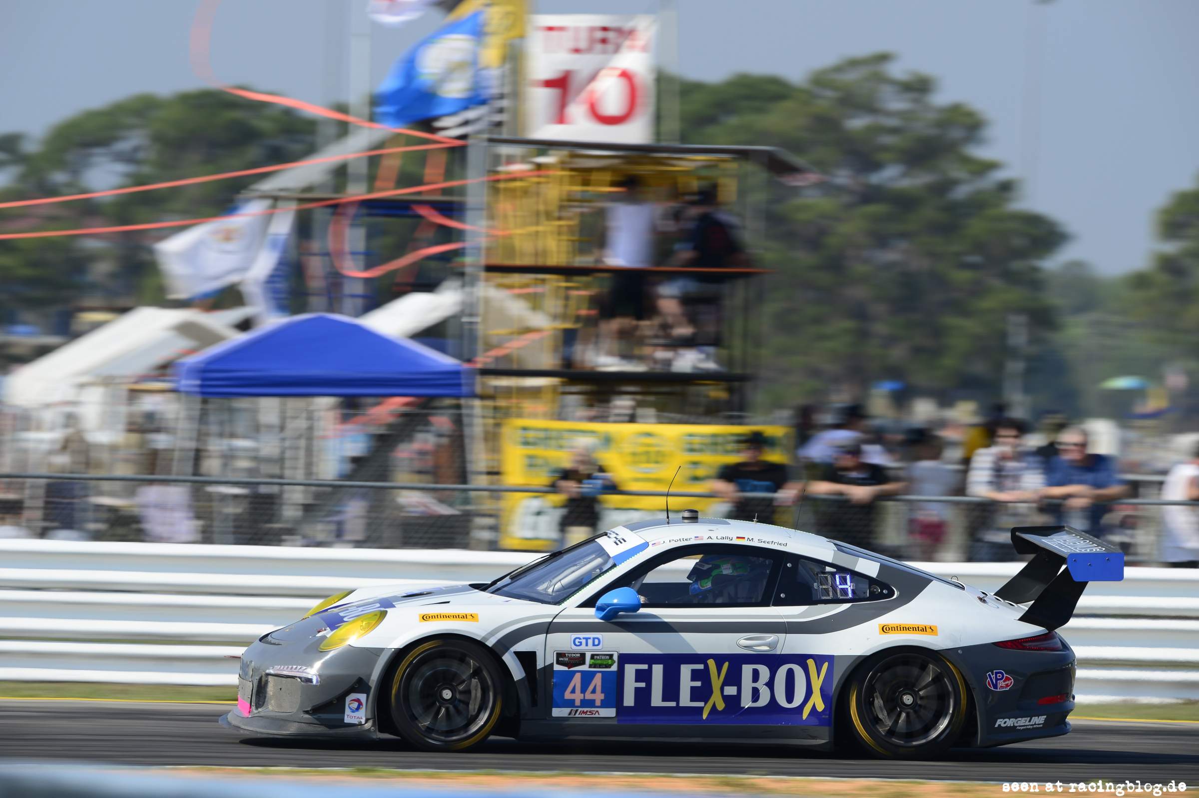 2015 TUDOR United Sportscar Championship Sebring 12 Hours Magnus Racing Porsche 911