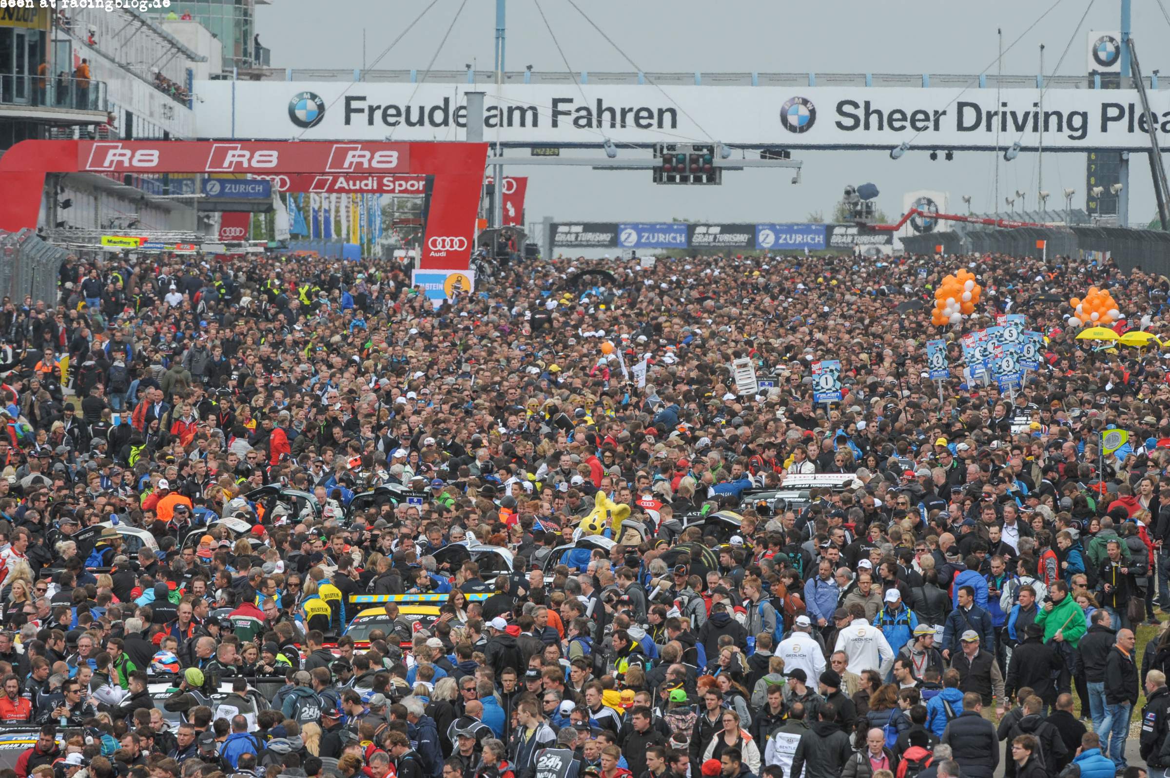 Motorsports / 24 Stunden Nürburgring 2015, Nürburgring-Nordschleife, GER 24H Rennen Nürburgring 2015