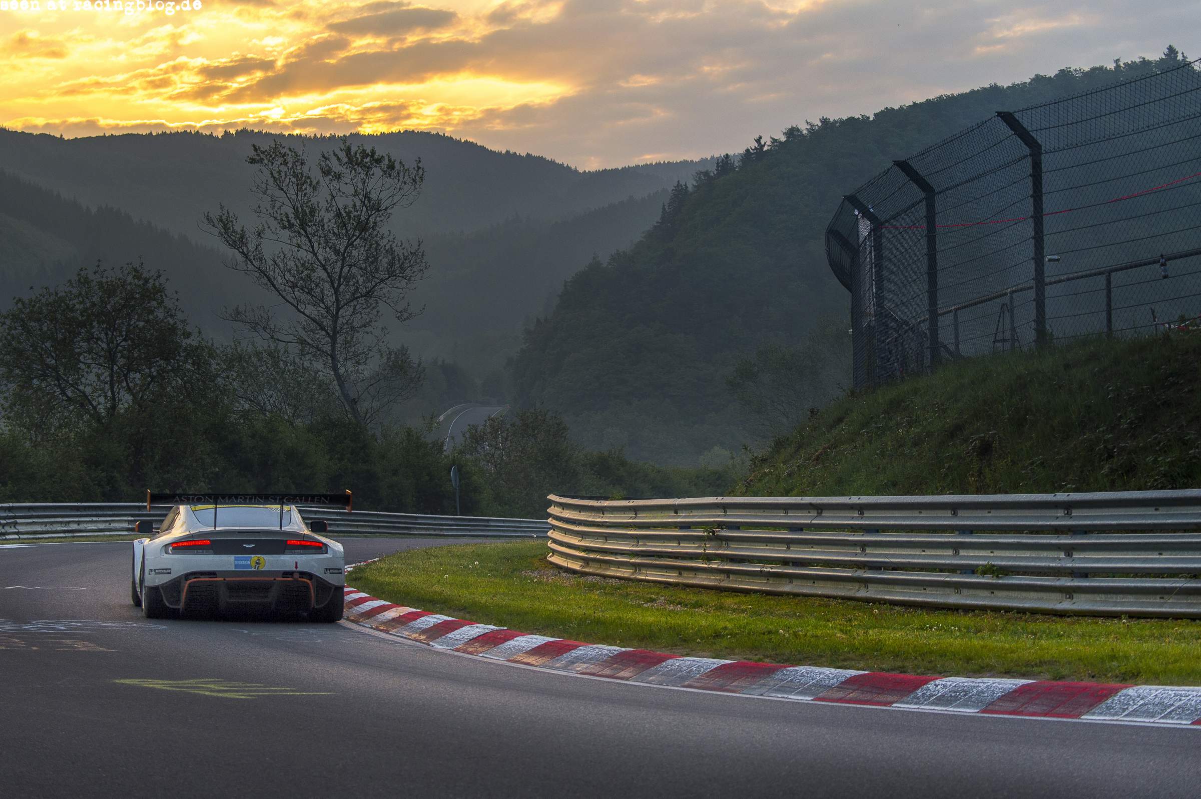 N24H_Nueburrgring_2015_02 Aston Martin N24H 2015