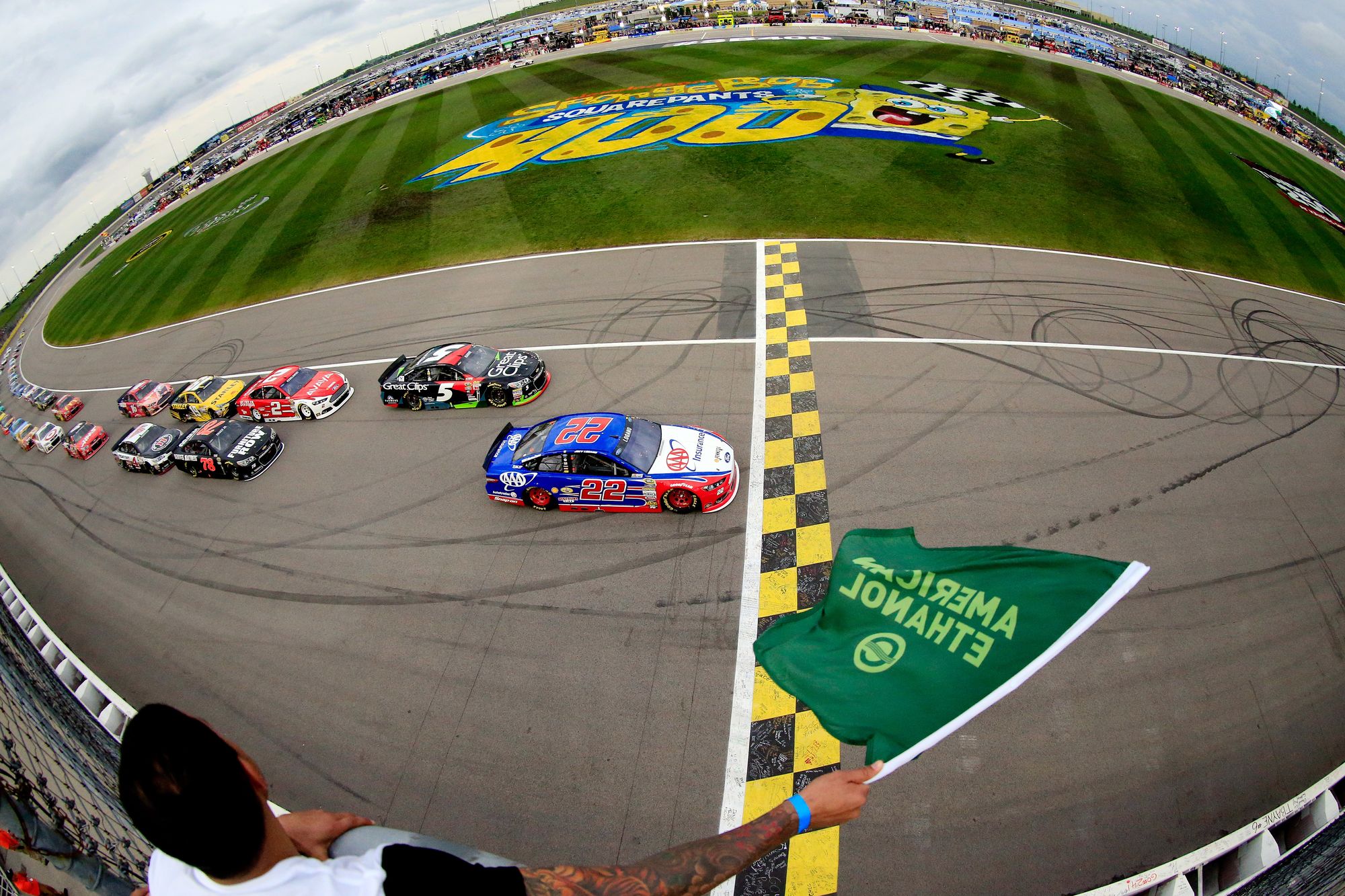 NSCS_KANSAS_050915_GreenFlag