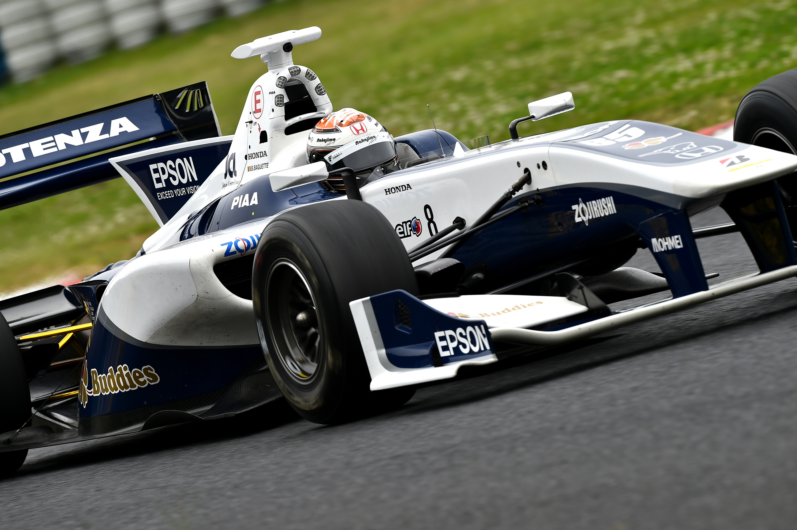 Super Formula Okayama 2015 Bertrand Baguette