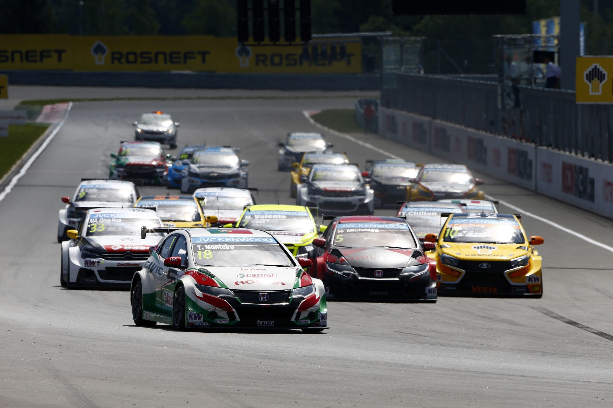 AUTO – WTCC MOSCOW 2015
