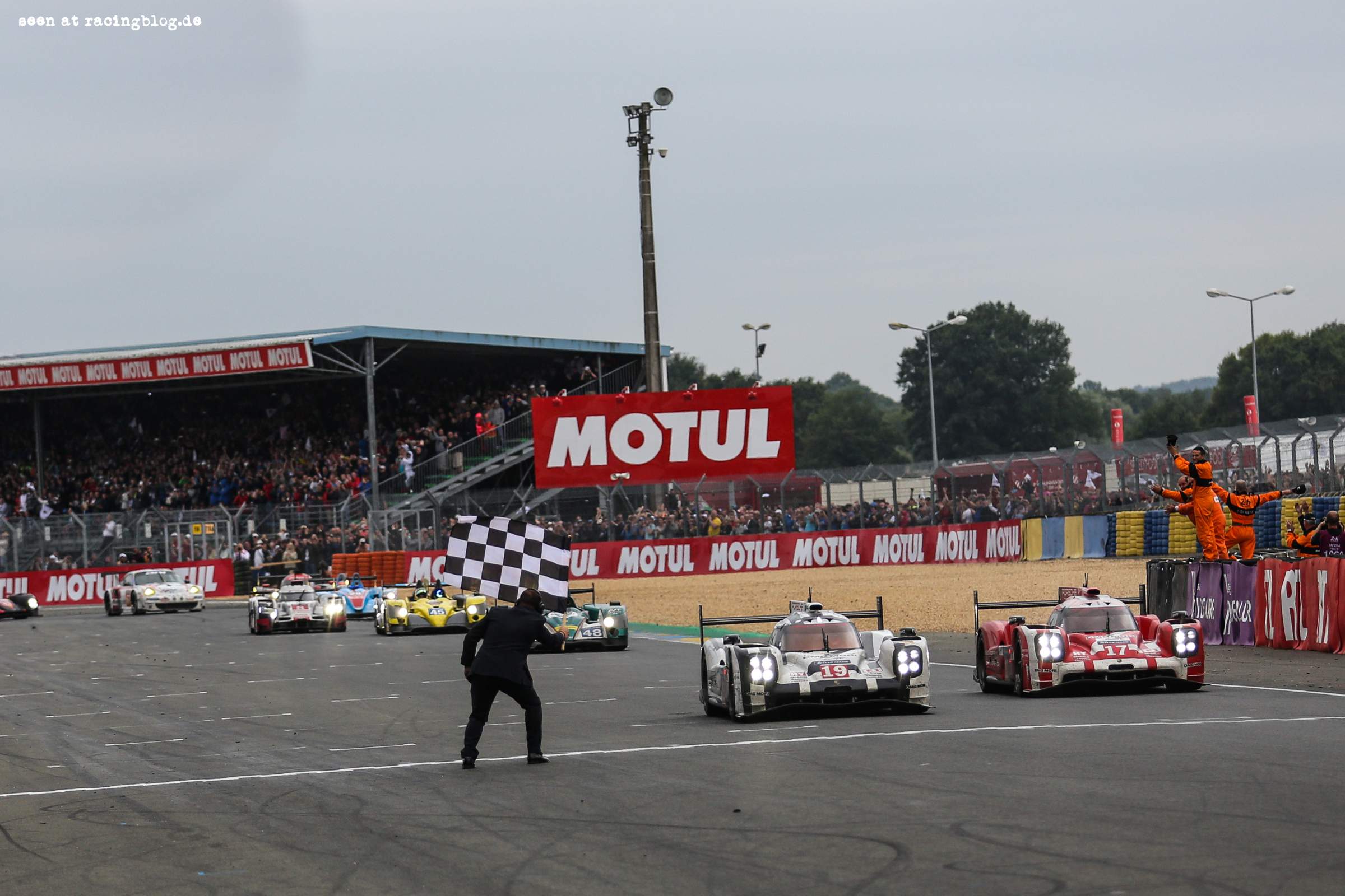 – Le Mans 24 Hours at Circuit Des 24 Heures – Le Mans – France Le Mans 2015