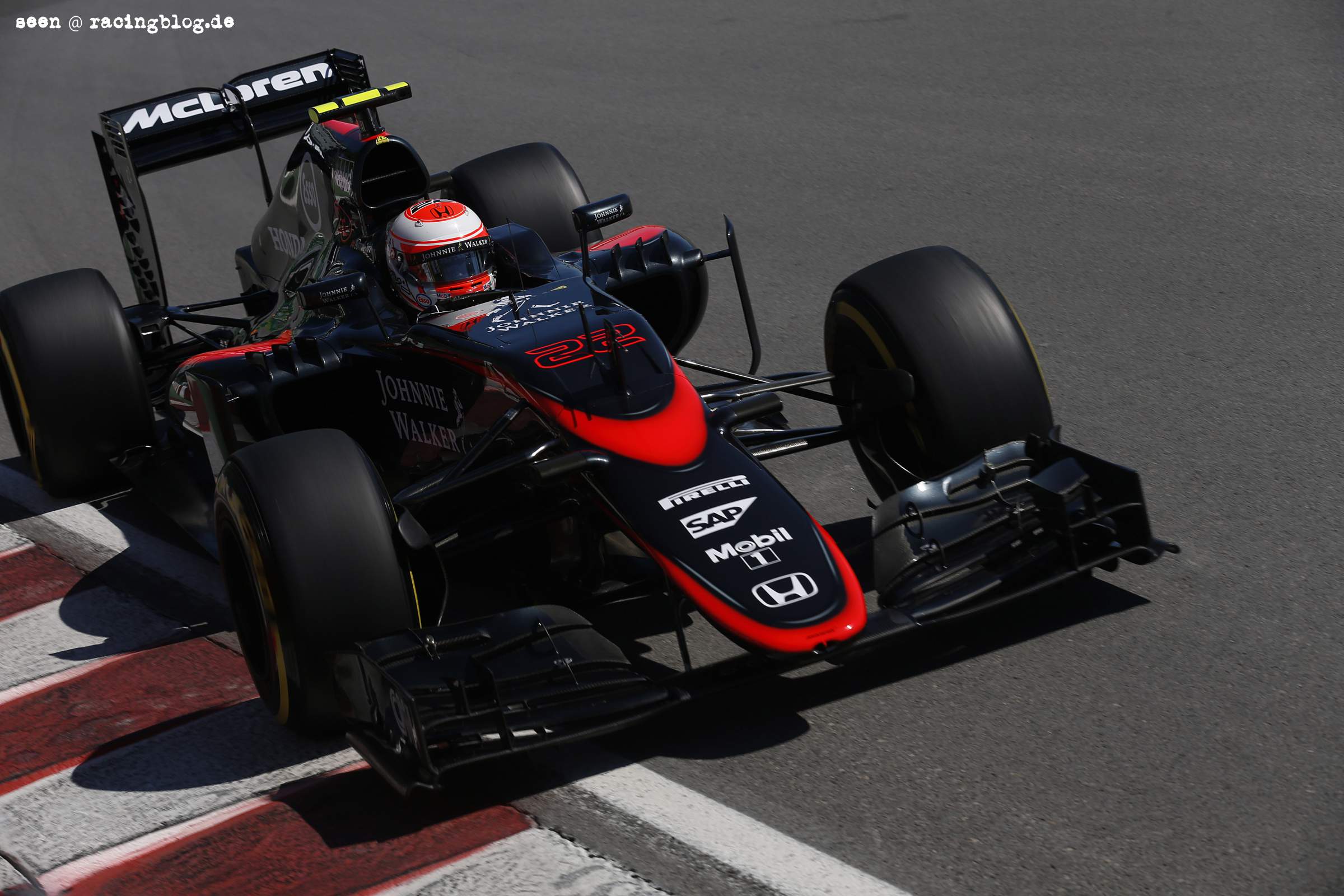 Jenson Button on track. F1 Kanada 2015