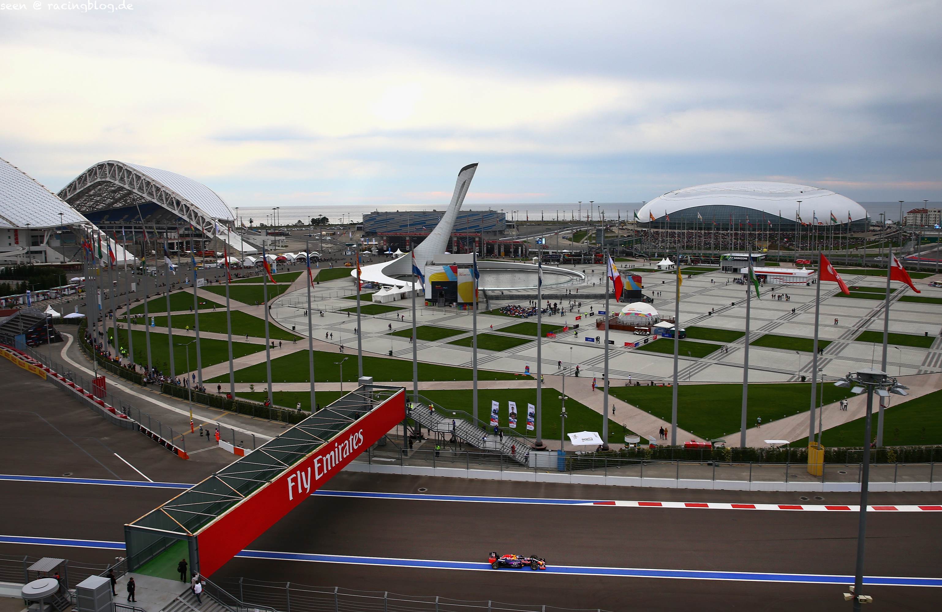 F1_Russia_Race_2015_09