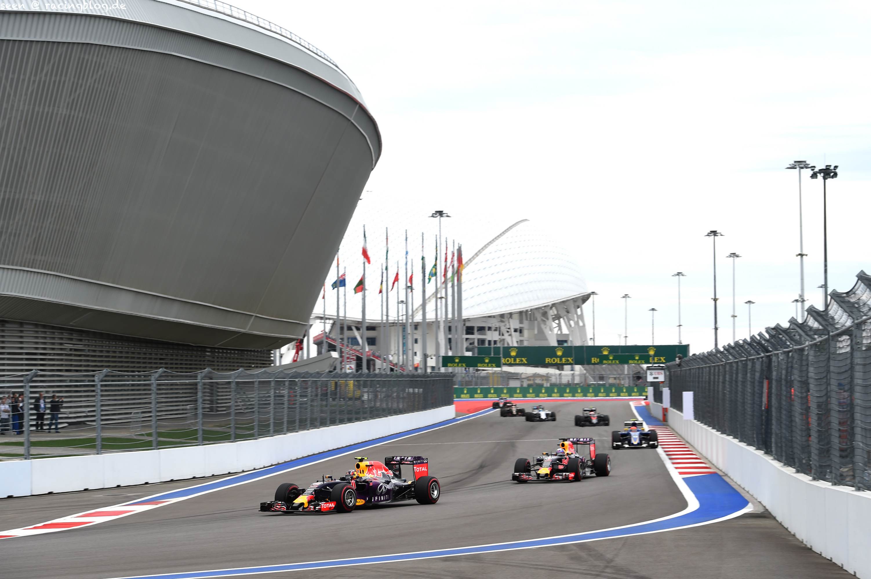 F1_Russia_Race_2015_11