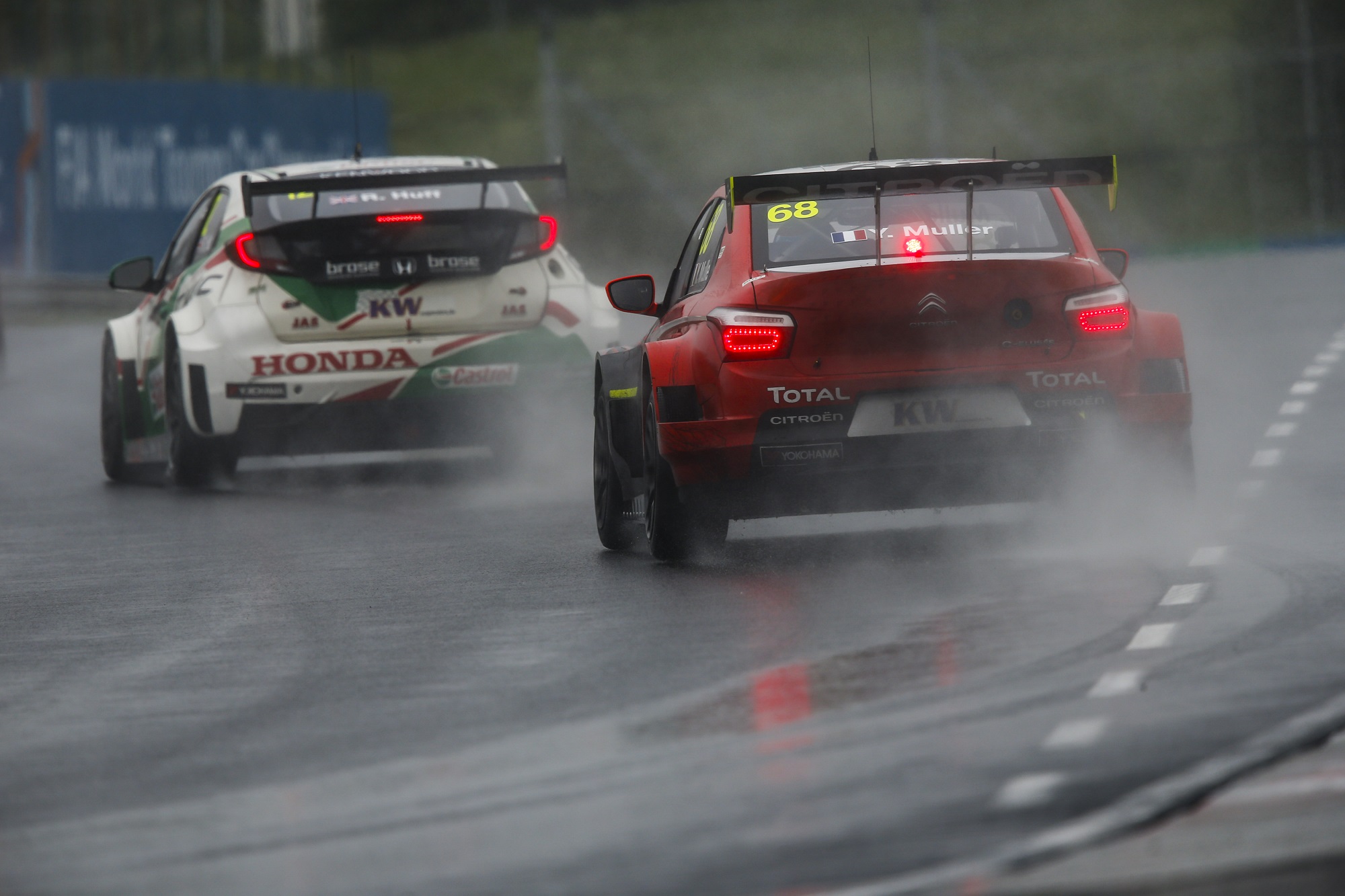 AUTO – WTCC HUNGARY 2016