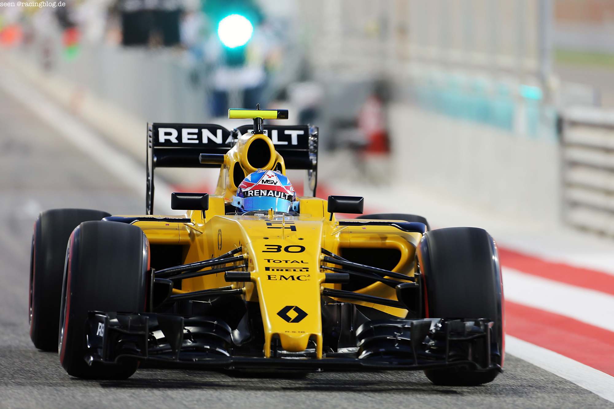 Motor Racing – Formula One World Championship – Bahrain Grand Prix – Qualifying Day – Sakhir, Bahrain