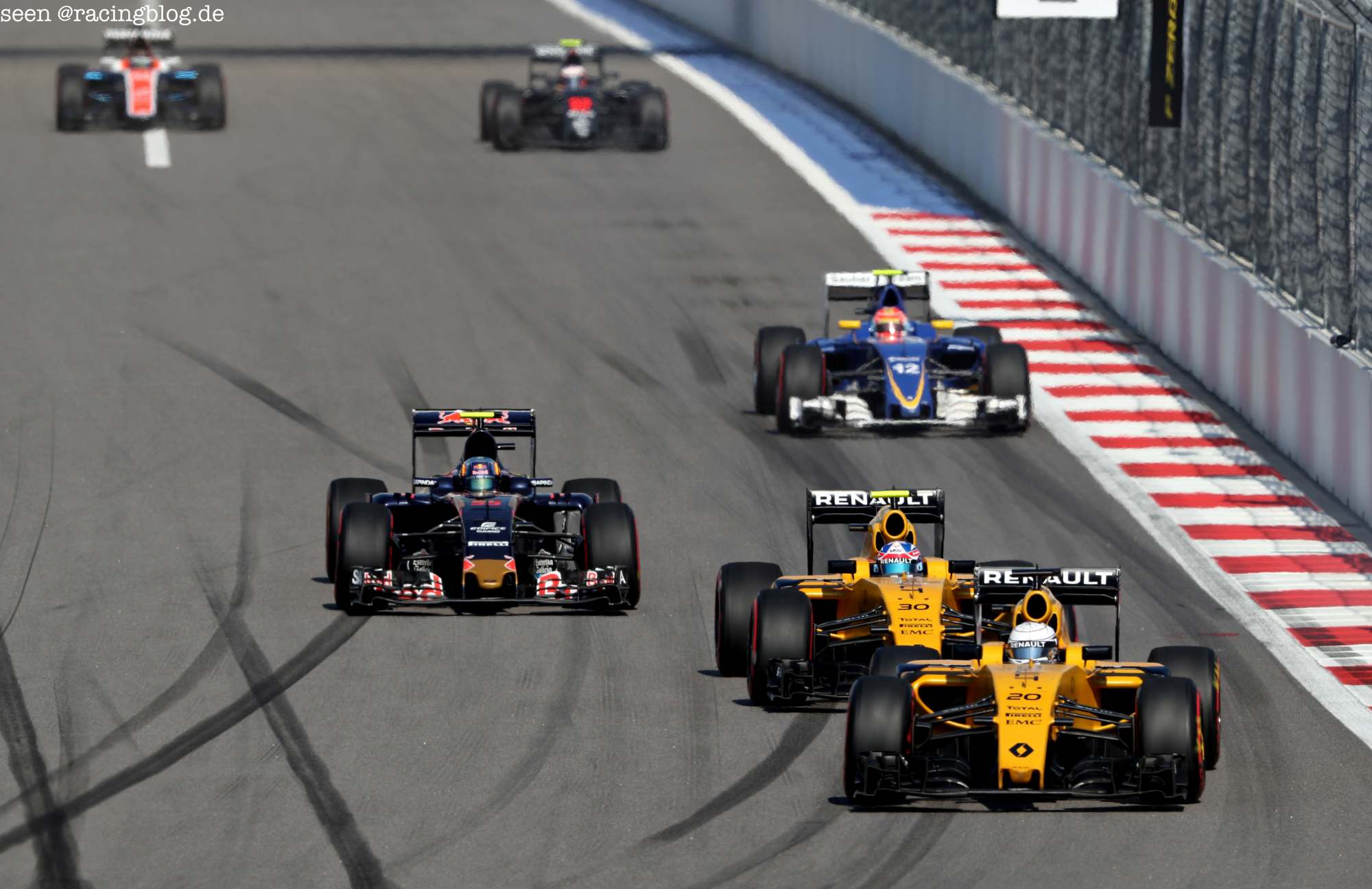 F1_Race_Russia_2016_11