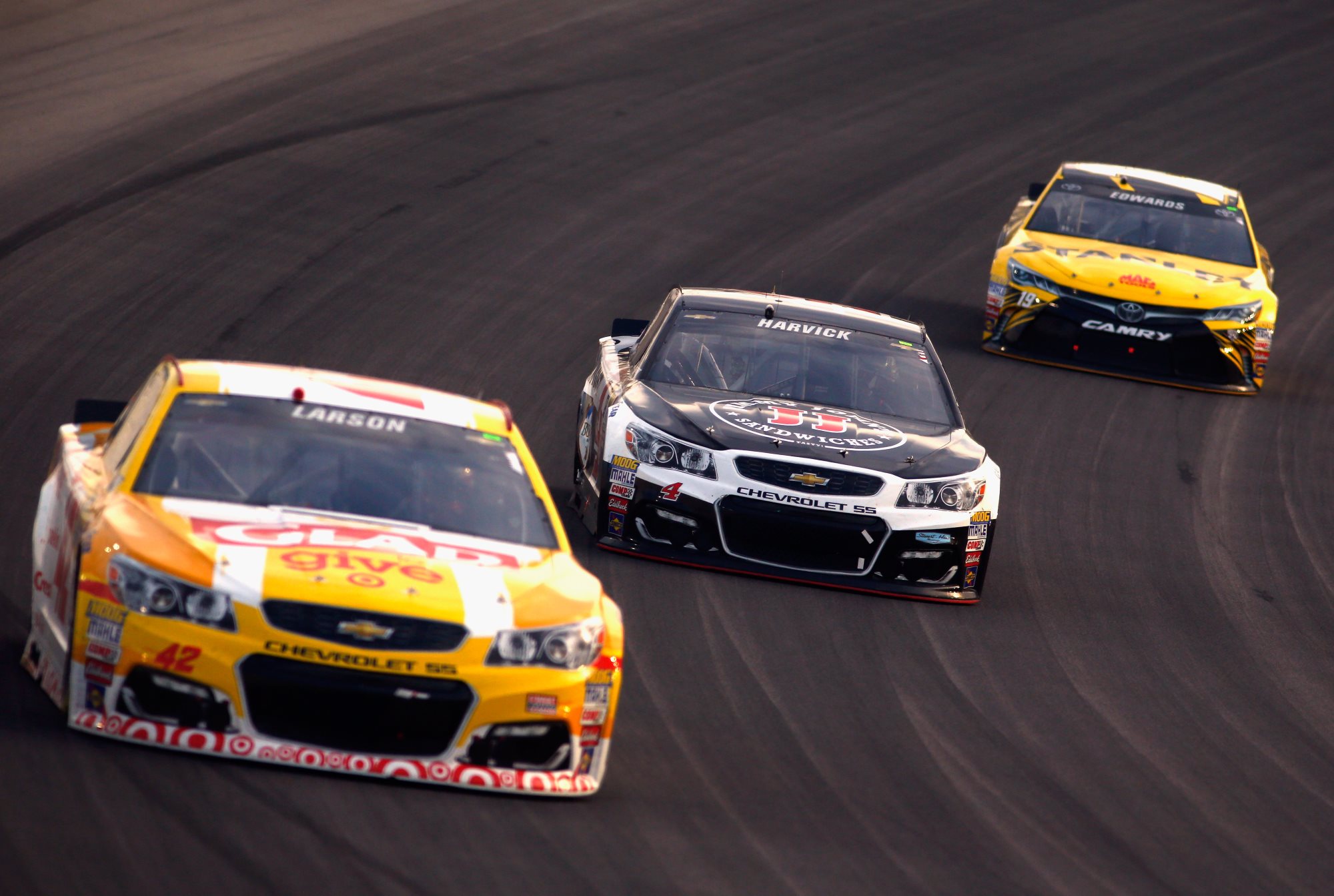 KS_NSCS_Larson_Harvick_050716