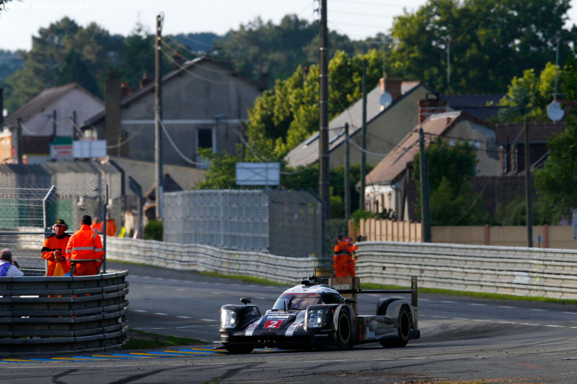 Porsche 919 Hybrid, Porsche Team: Romain Dumas, Neel Jani, Marc Lieb